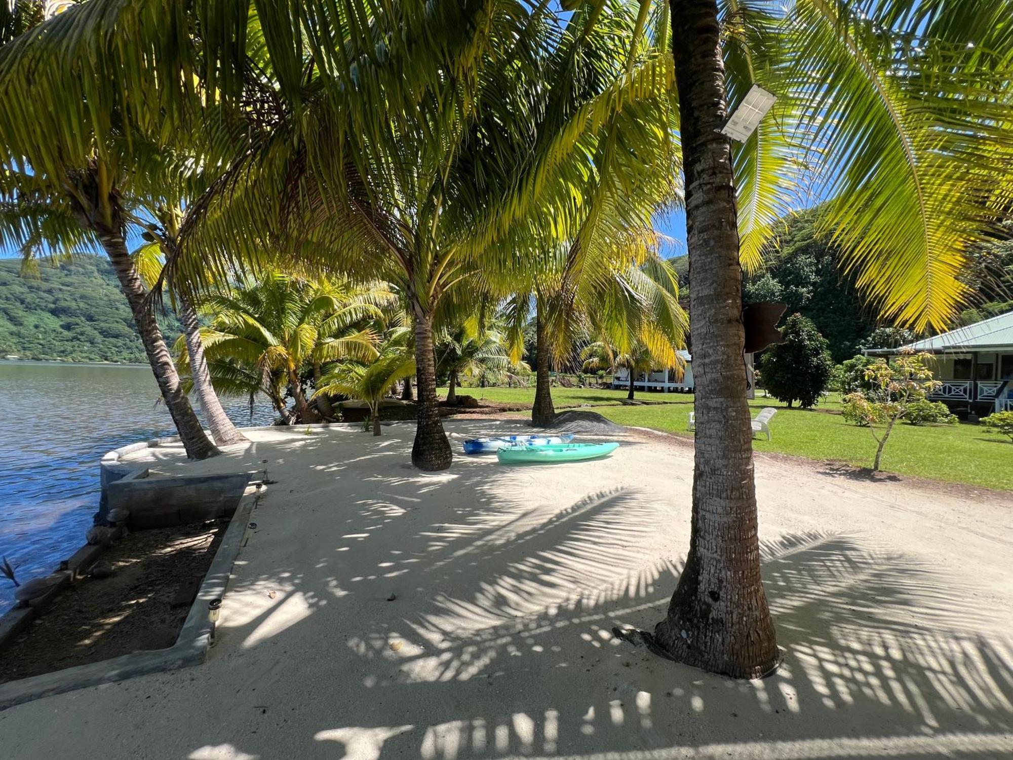 Villa Fare Mama Rota - Au Bord De L'Ocean Taputapuapea Exterior foto